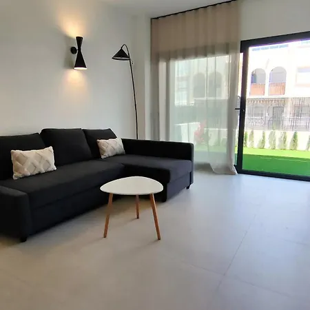 Mediterranean Gardens Apartment
