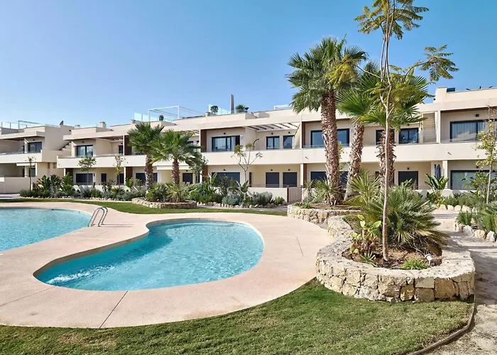 Mediterranean Gardens * تورّيفيِخا